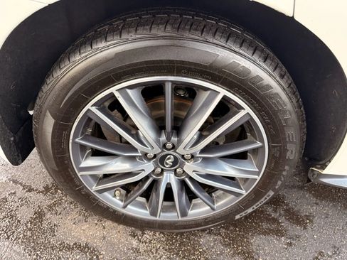 Used 2018 INFINITI QX60 3.5 Sport Utility 4D w/ Deluxe Technology Package image 49