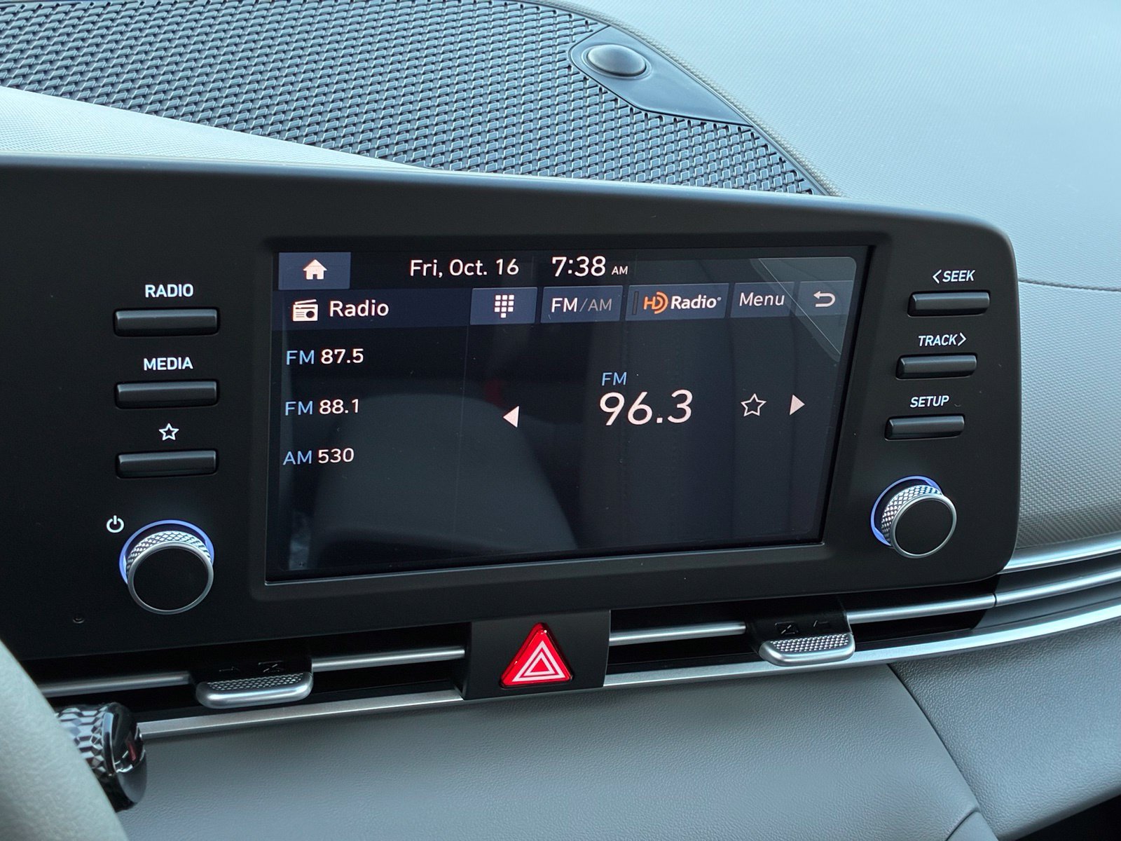 New 2026 Hyundai Elantra SE FWD image 19