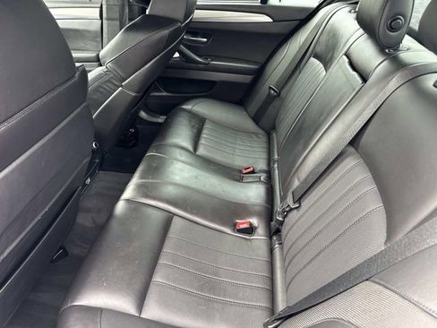 Used 2014 BMW M5 RWD image 32