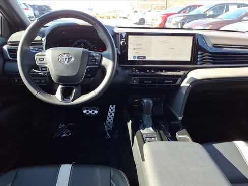 Used 2025 Toyota Camry SE w/ Multimedia Upgrade Package image 13