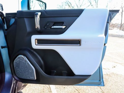 Used 2024 GMC Hummer EV 3X w/ Omega Edition image 27