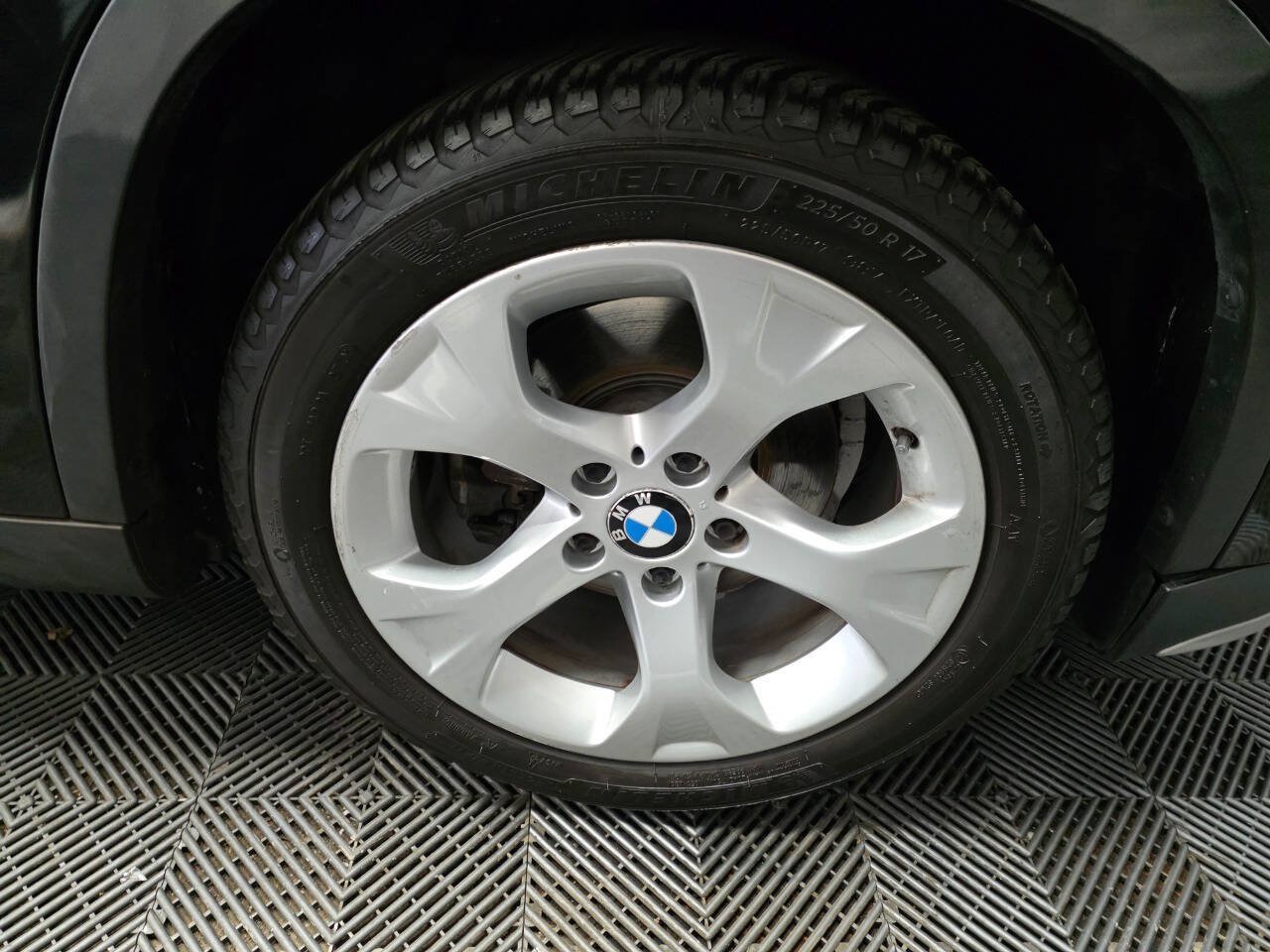 Used 2015 BMW X1 sDrive28i RWD image 36
