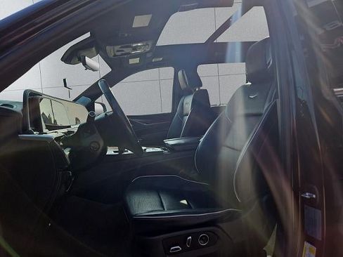 Used 2021 Cadillac Escalade Premium Luxury w/ Driver Assist Tech Package image 9