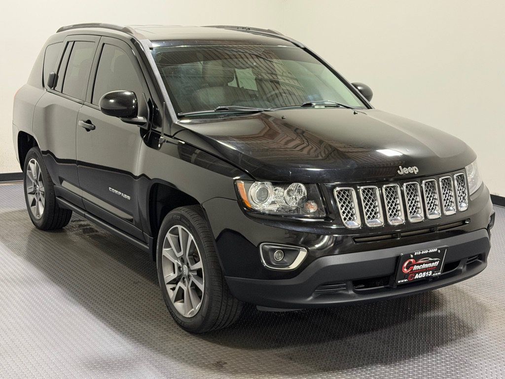 Used 2015 Jeep Compass Limited FWD image 4