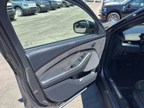 Used 2023 Ford Mustang Mach-E GT AWD/4WD image 7