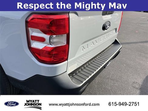 New 2025 Ford Maverick XL image 10