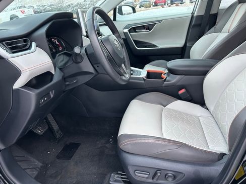 Used 2024 Toyota RAV4 Adventure image 24