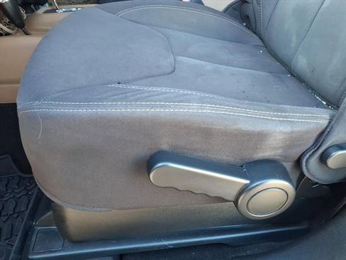 Used 2013 Jeep Wrangler Sahara w/ Mopar Chrome Edition Group image 11