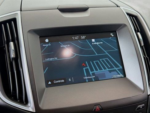Used 2017 Ford Edge Titanium w/ Equipment Group 301A image 34