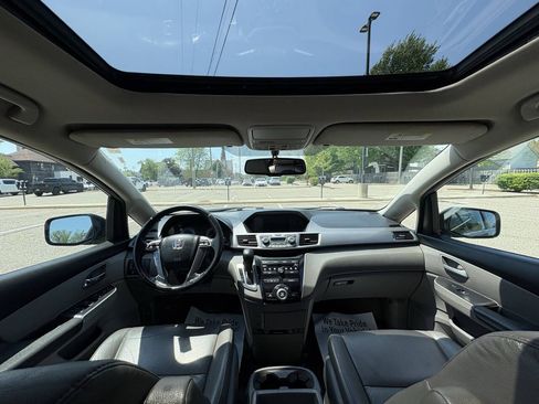 Used 2013 Honda Odyssey EX-L image 16