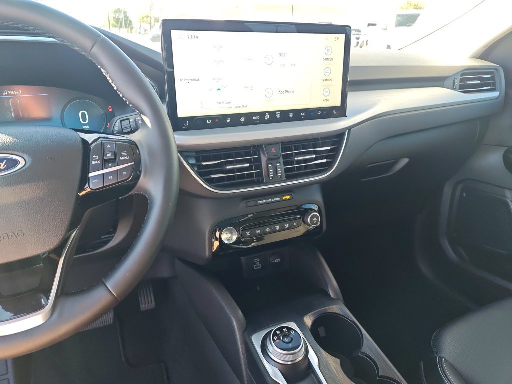 Used 2023 Ford Escape Platinum AWD/4WD image 20
