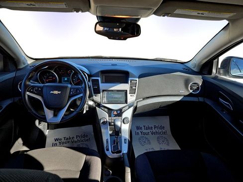 Used 2014 Chevrolet Cruze LT image 13