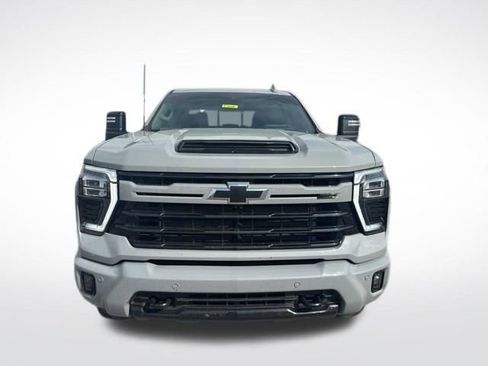 Used 2024 Chevrolet Silverado 2500 LTZ w/ LTZ Plus Package image 11