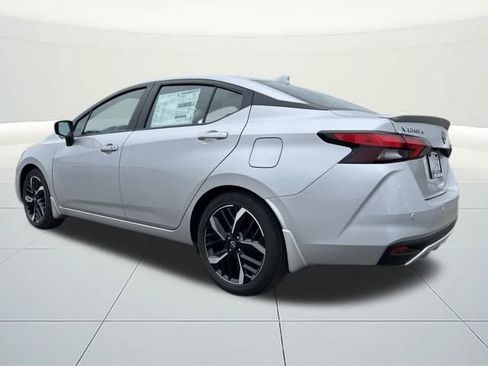 New 2025 Nissan Versa SR image 3