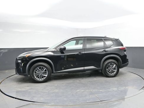 Used 2024 Nissan Rogue S AWD/4WD image 6