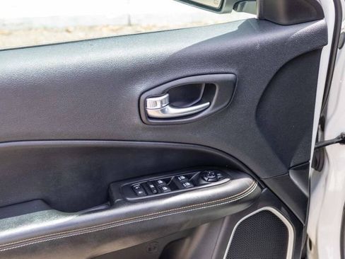 Used 2020 Jeep Compass Latitude w/ Popular Equipment Group image 16