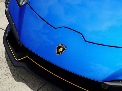 Used 2023 Lamborghini Huracan Tecnica RWD image 22