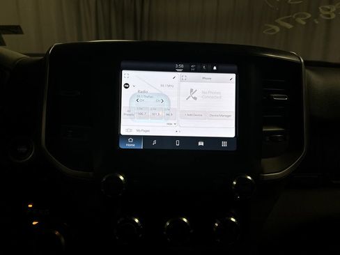 Used 2024 RAM 2500 Big Horn w/ Bed Utility Group image 17