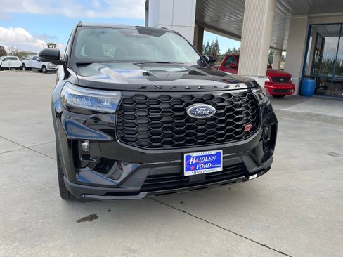 New 2026 Ford Explorer ST w/ Sun And Sound Package AWD/4WD image 6