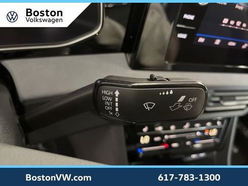 New 2026 Volkswagen Jetta SE FWD image 18