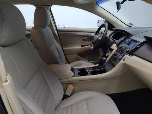Used 2016 Ford Taurus SE FWD image 21