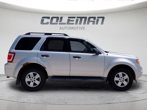 Used 2010 Ford Escape XLT FWD image 21