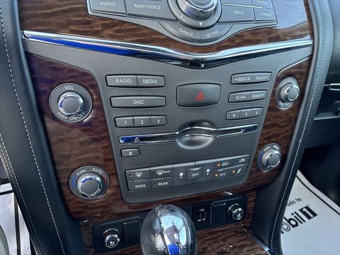 Used 2019 Nissan Armada Platinum w/ Cargo Package AWD/4WD image 17
