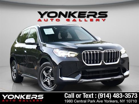 Used 2024 BMW X1 xDrive28i image 9