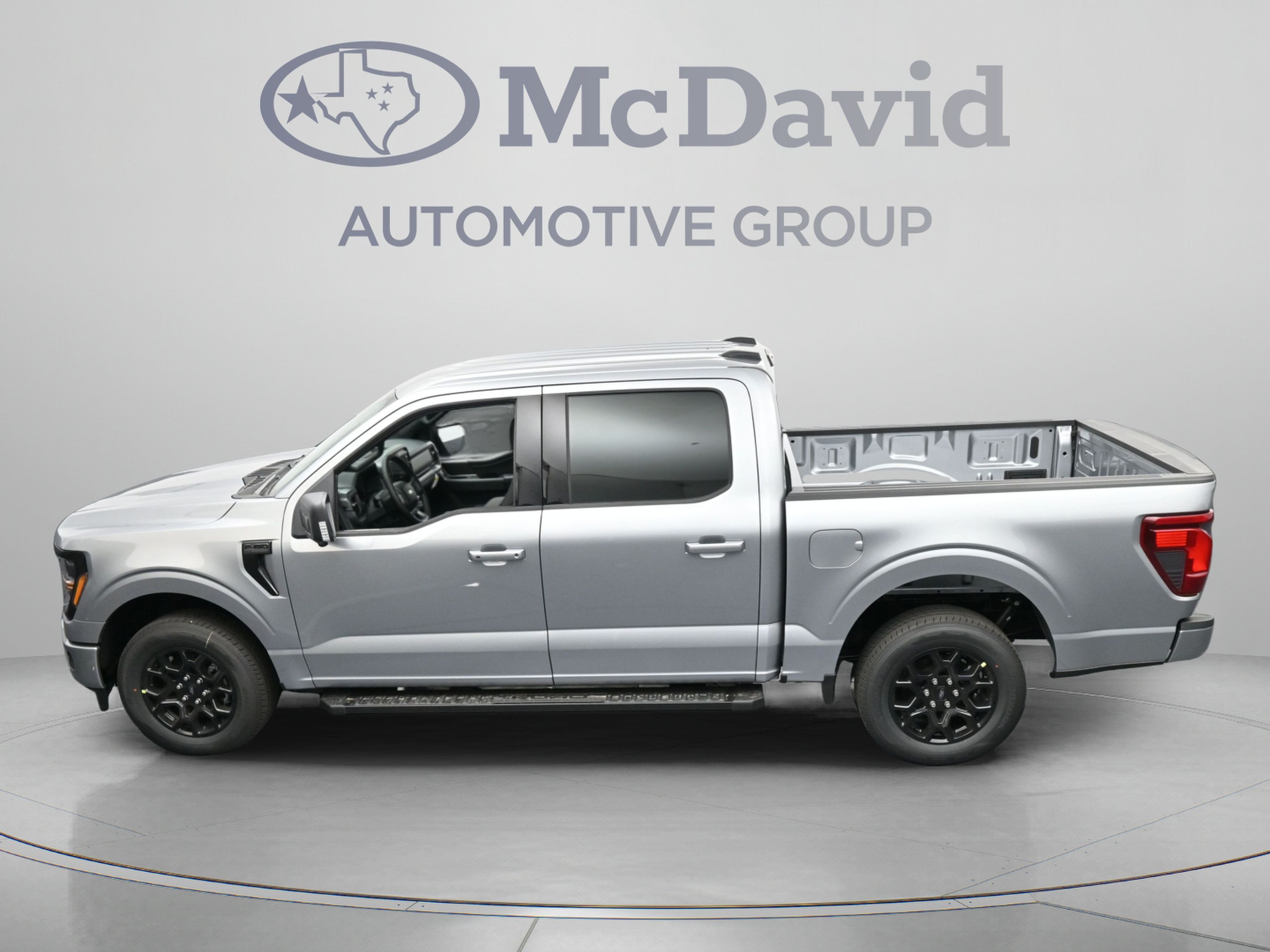 Used 2025 Ford F150 XLT w/ Equipment Group 302A MID RWD image 21