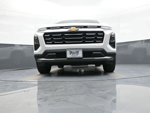 Used 2025 Chevrolet Equinox LT FWD image 25