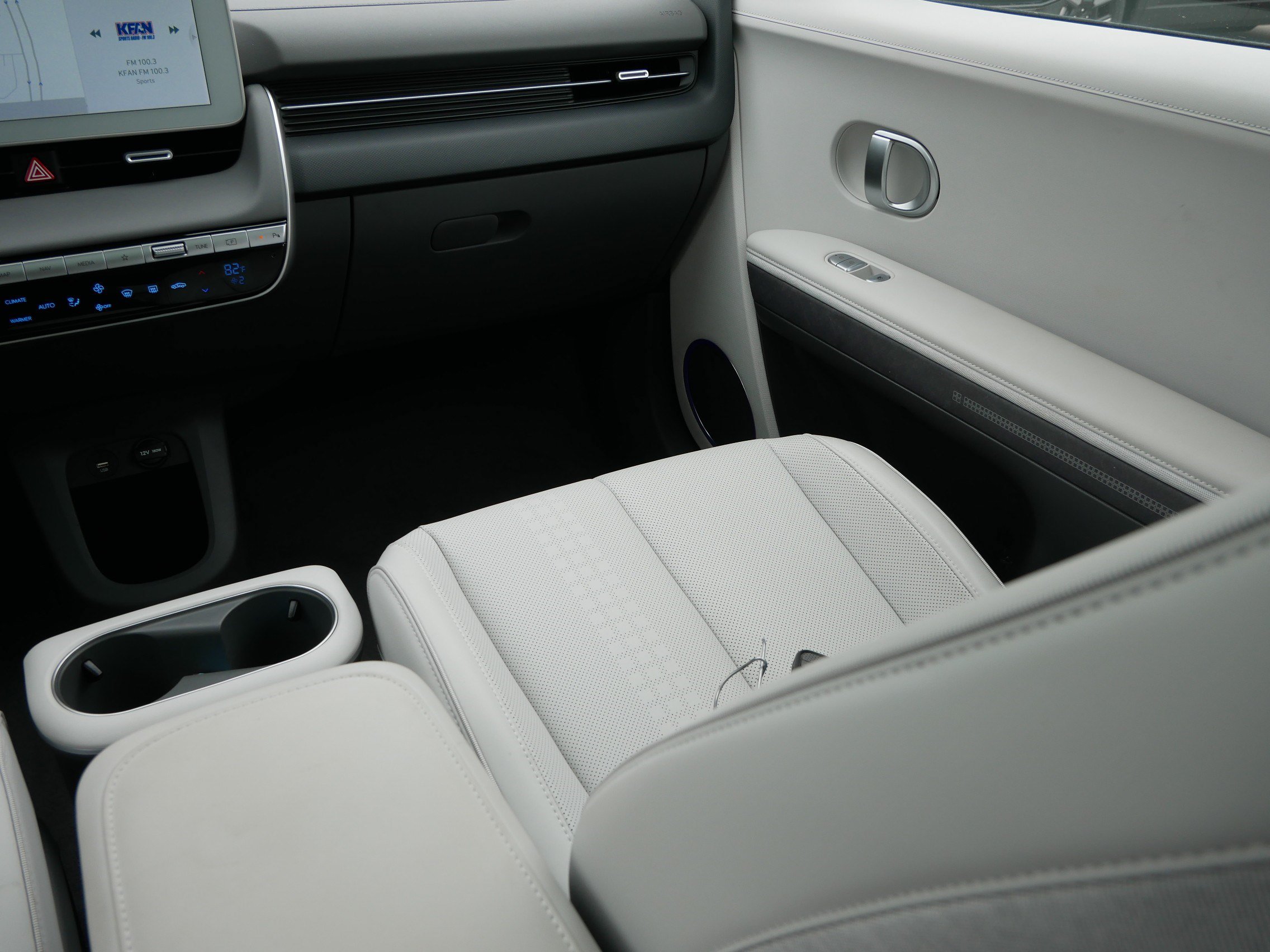 Certified 2024 Hyundai Ioniq 5 Limited AWD/4WD image 11