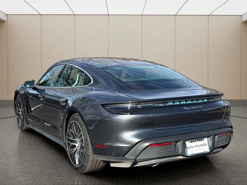 Used 2021 Porsche Taycan 4S image 3