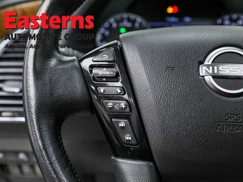 Used 2023 Nissan Armada SL w/ Captain's Chairs Package image 15