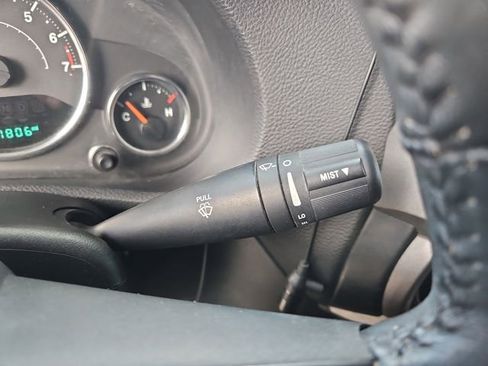 Used 2018 Jeep Wrangler Unlimited Sport w/ Connectivity Group image 20