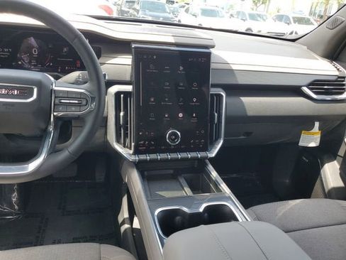 New 2026 GMC Acadia Elevation FWD image 14