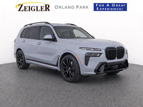 Used 2026 BMW X7 xDrive40i AWD/4WD image 1