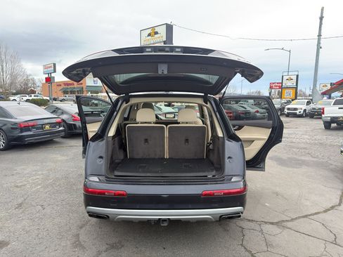 Used 2017 Audi Q7 3.0T Premium Plus image 15