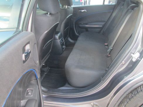 Used 2014 Dodge Charger R/T w/ Wheels & Tunes Group image 13