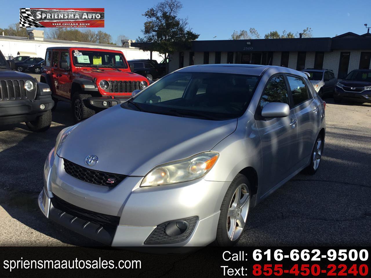 Used 2010 Toyota Matrix S FWD image 1
