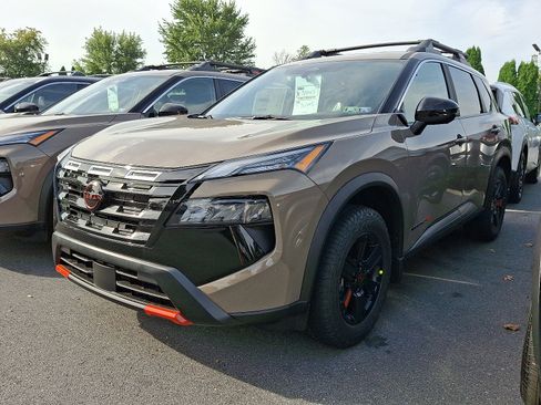 New 2026 Nissan Rogue SV w/ Rock Creek Premium Package image 3