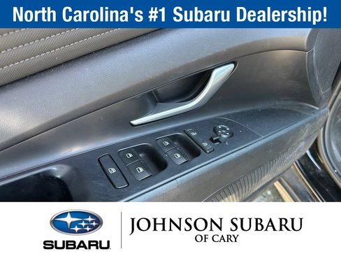 Used 2023 Hyundai Elantra SEL w/ Convenience Package FWD image 19