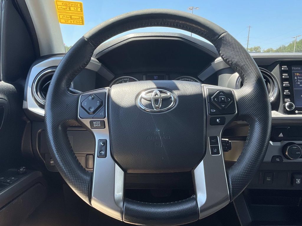 Used 2021 Toyota Tacoma SR5 RWD image 23