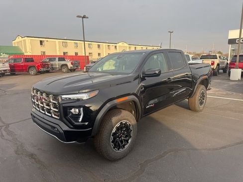 New 2026 GMC Canyon AT4 image 7