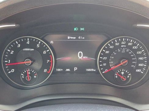 Used 2022 Kia Stinger GT2 w/ Red Interior Color Package RWD image 35