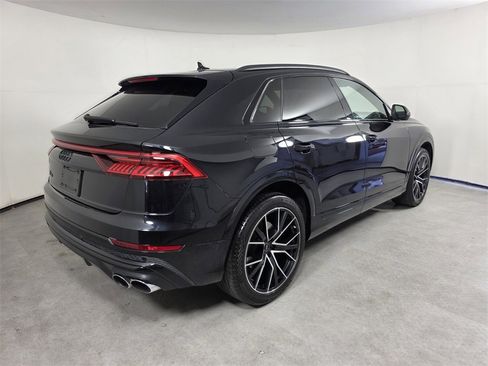 Used 2021 Audi SQ8 Prestige image 4