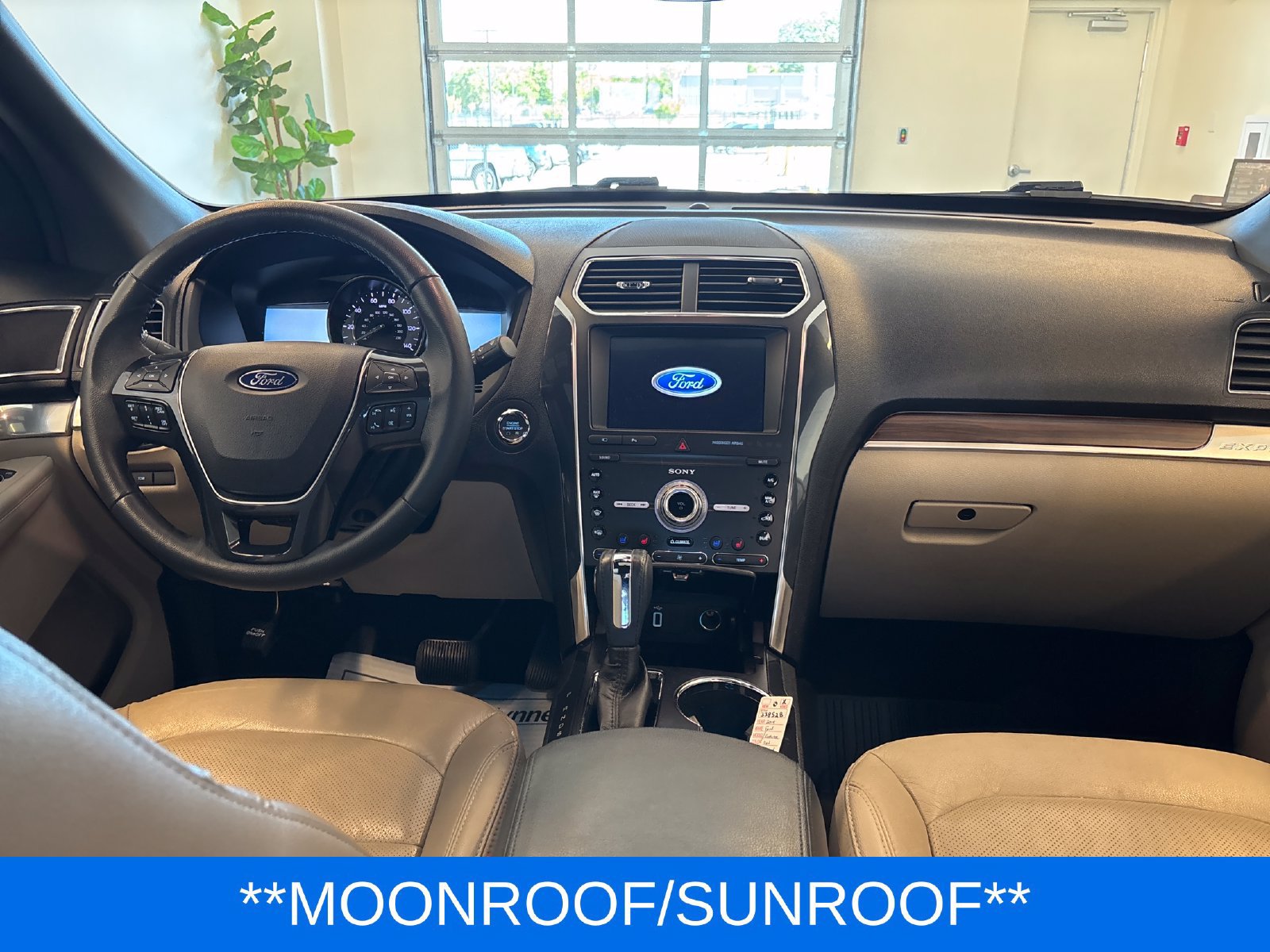 Used 2019 Ford Explorer Limited AWD/4WD image 9