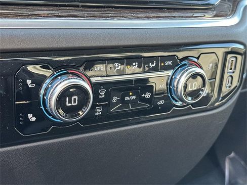 New 2026 GMC Sierra 1500 Elevation image 12