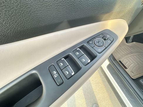 Used 2023 Hyundai Santa Fe Limited image 24