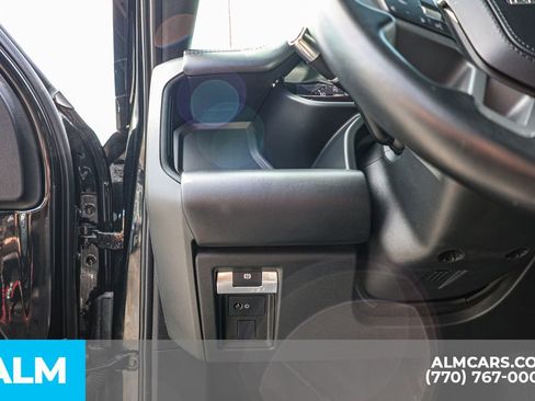 Used 2020 Land Rover Defender 110 X image 28