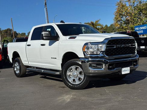 Used 2024 RAM 2500 Big Horn image 2